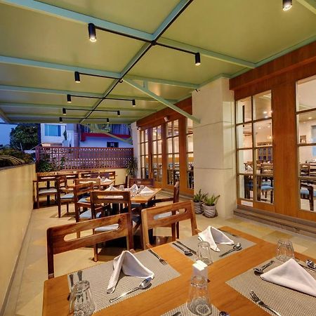 The Beacon Hotel ואדודרה מראה חיצוני תמונה