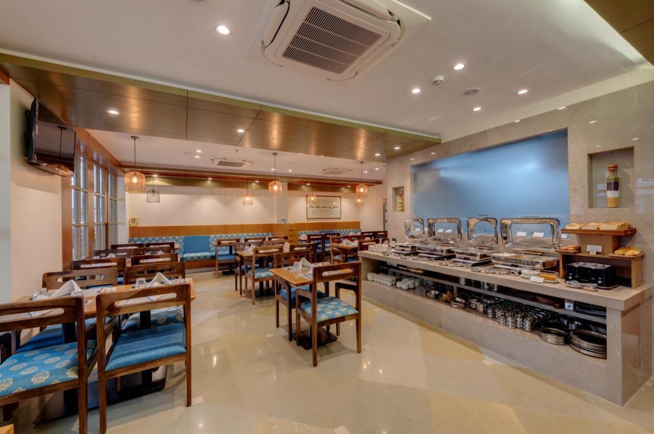 The Beacon Hotel ואדודרה מראה חיצוני תמונה
